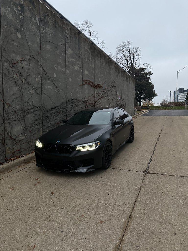 Valenci Supercars 2021 BMW M5 Competition rental Chicago