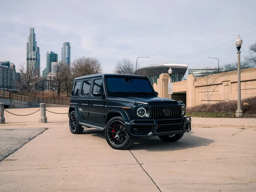 Valenci Supercars 2022 Mercedes-AMG G 63 Satin Black rental Chicago