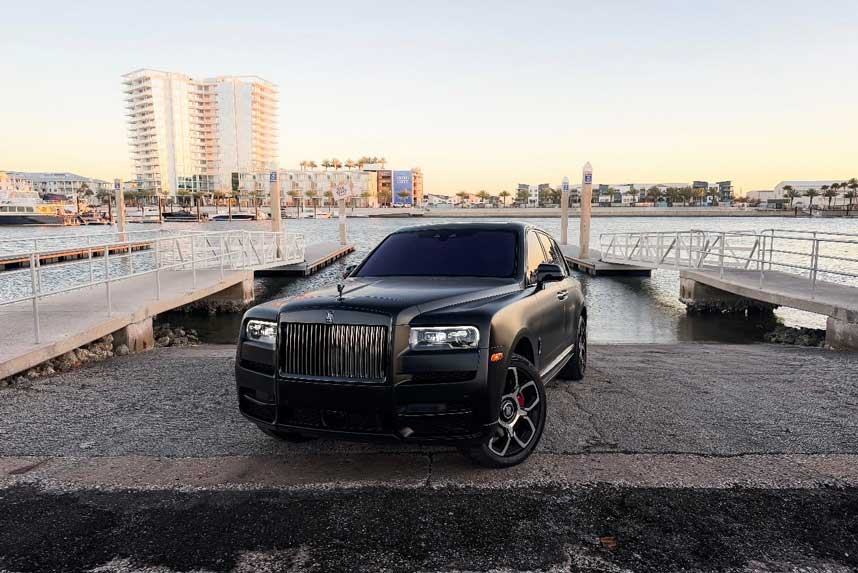 Valenci Supercars 2022 Rolls-Royce Cullinan Black Badge rental Tampa